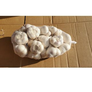 【良品】令和5年度　青森県産　Mサイズ　１kg　にんにく福地ホワイト六片(野菜)