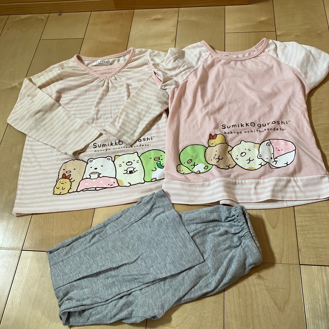 サンエックス(サンエックス)のすみっコぐらし　2トップス　パジャマ キッズ/ベビー/マタニティのキッズ服女の子用(90cm~)(パジャマ)の商品写真