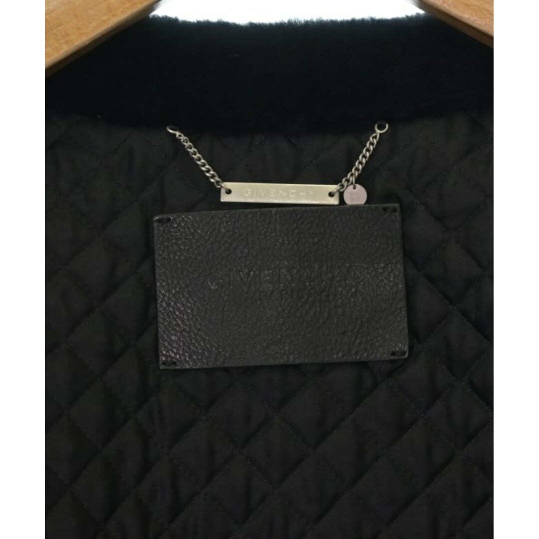 GIVENCHY(ジバンシィ)のGIVENCHY ジバンシー ブルゾン（その他） 38(S位) 黒 【古着】【中古】 レディースのジャケット/アウター(その他)の商品写真