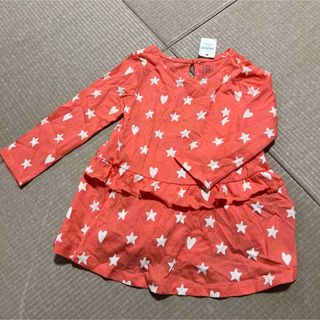 ベビーギャップ(babyGAP)の新品 GAP ワンピース 星 ハート サーモンピンク 90 パンツ付き(ワンピース)