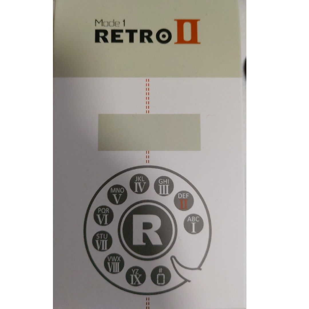 ANDROID(アンドロイド)の新品MODE1 RETROii P-UP MD-06P シープホワイト スマホ/家電/カメラのスマートフォン/携帯電話(スマートフォン本体)の商品写真