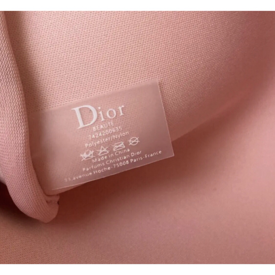 Christian Dior(クリスチャンディオール)の未使用　ChristianDior クリスチャンディオール　ノベルティ　ポーチ レディースのファッション小物(ポーチ)の商品写真