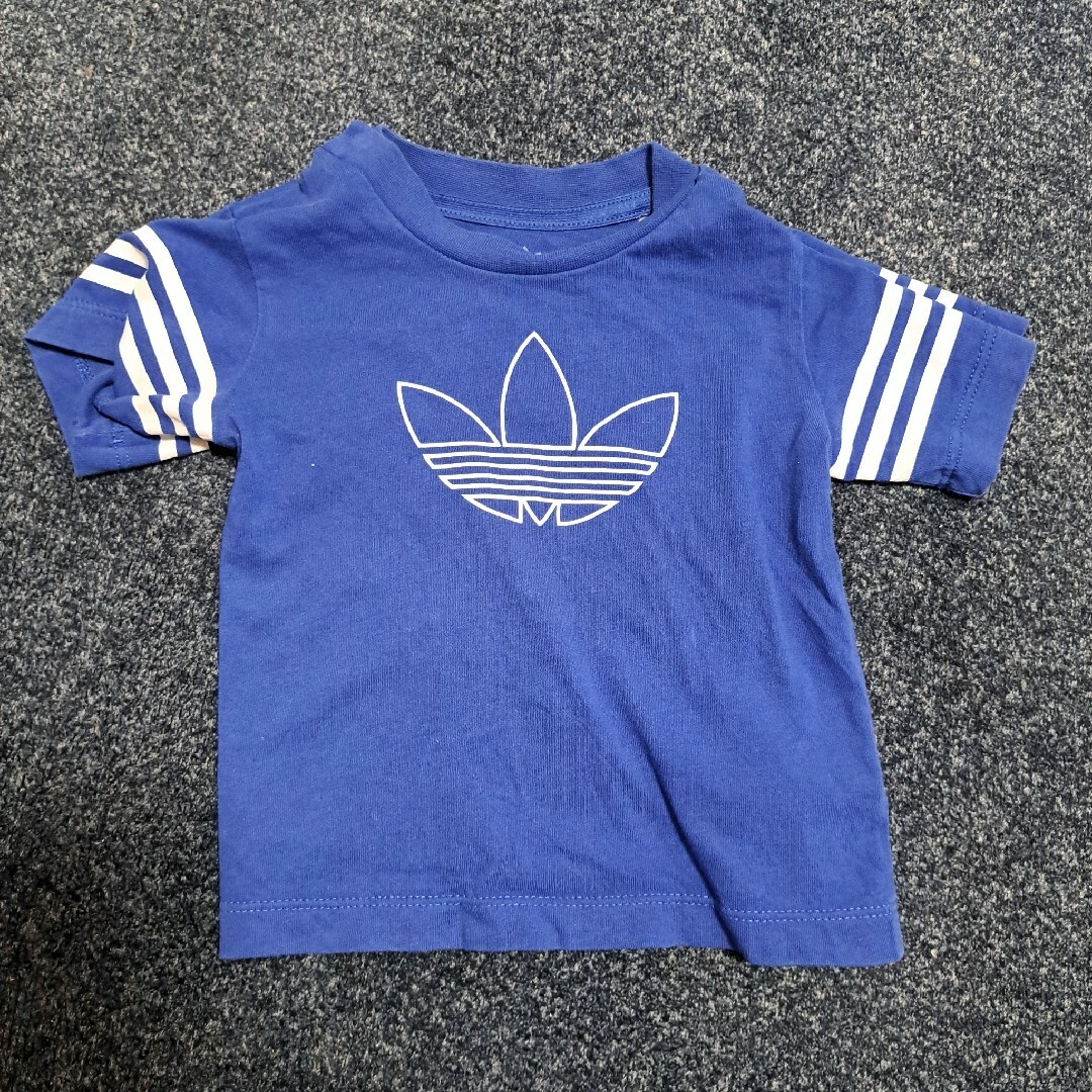 adidas(アディダス)のadidas　Tシャツ キッズ/ベビー/マタニティのベビー服(~85cm)(Ｔシャツ)の商品写真