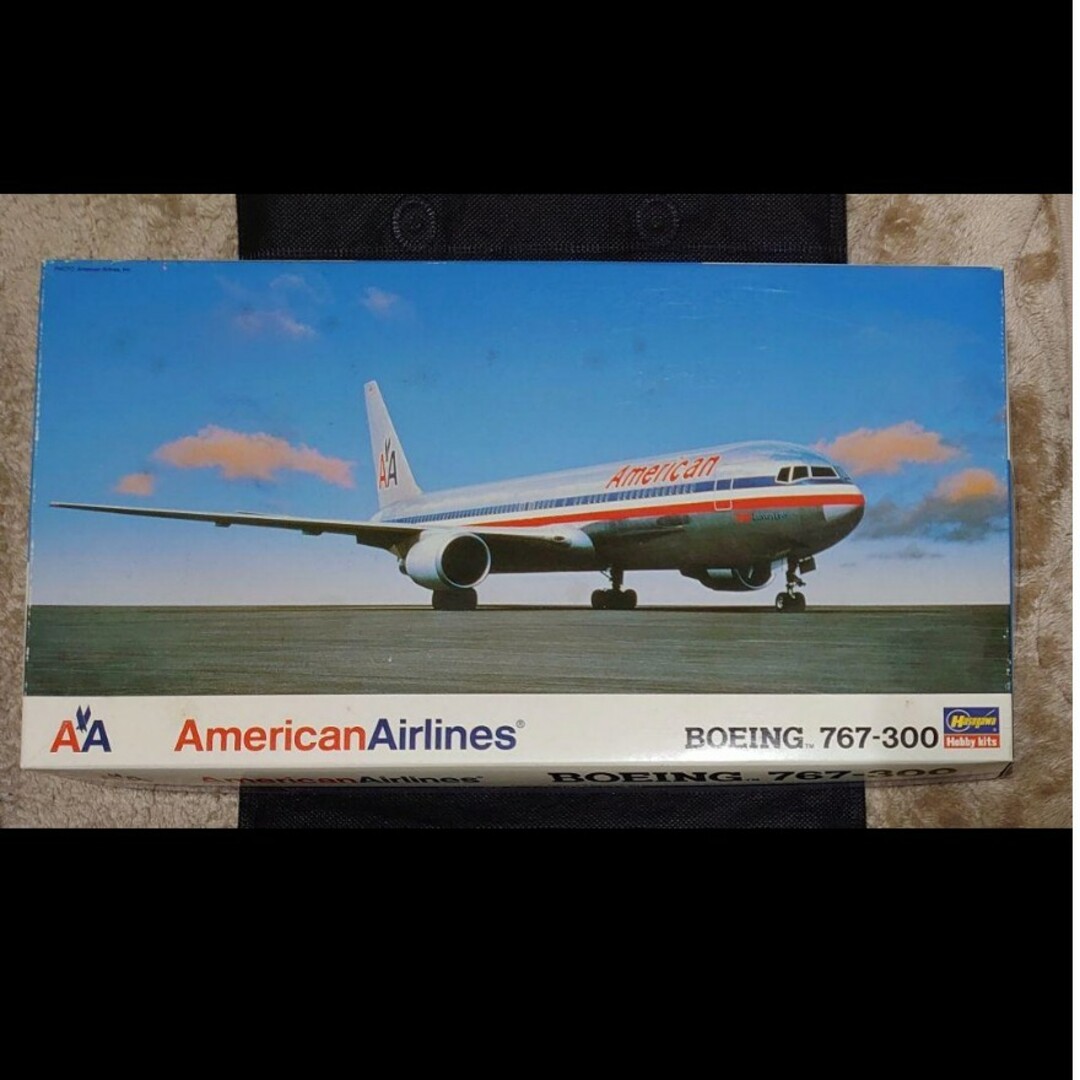 アメリカン航空　ボーイング767-300  プラモデル　レトロ エンタメ/ホビーのおもちゃ/ぬいぐるみ(模型/プラモデル)の商品写真