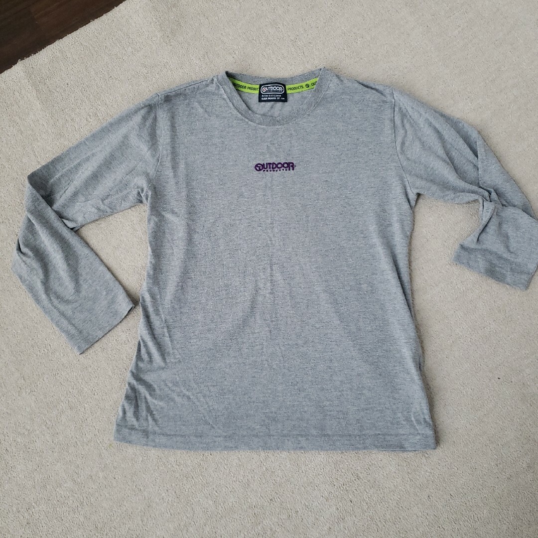 OUTDOOR(アウトドア)の男の子トップスアウトドアTシャツ キッズ/ベビー/マタニティのキッズ服男の子用(90cm~)(Tシャツ/カットソー)の商品写真