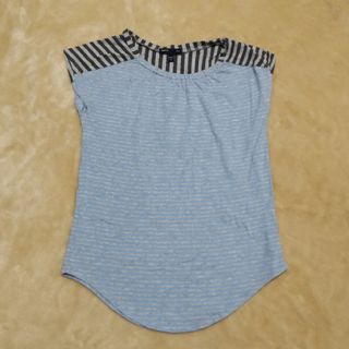 ギャップキッズ(GAP Kids)のGapKids　Ｔシャツ　140　女児　キッズ　ボーダー✕ブルー(Tシャツ/カットソー)