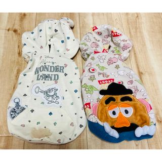 ディズニー(Disney)の小型犬ドッグウェア　ディズニー　わんちゃんの服　２着　チワワサイズ(ペット服/アクセサリー)