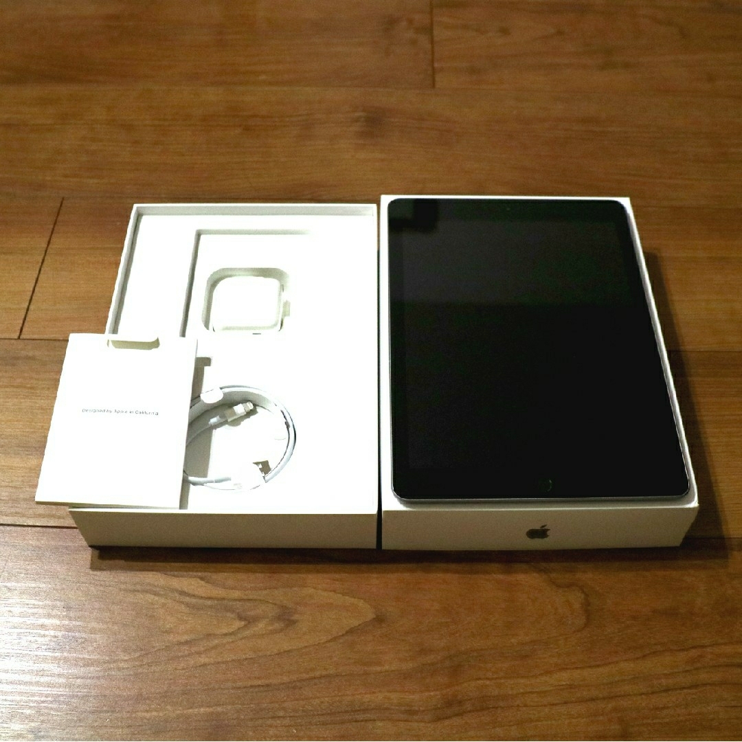 Apple(アップル)のiPad 第6世代 Wi-Fi 32GB スペースグレイ MR7F2J/A⑦ スマホ/家電/カメラのPC/タブレット(タブレット)の商品写真