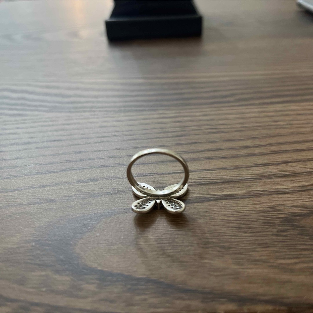 新品 未使用 ダイヤ バタフライ 蝶々 リング 指輪 シルバー バタフライリング レディースのアクセサリー(リング(指輪))の商品写真