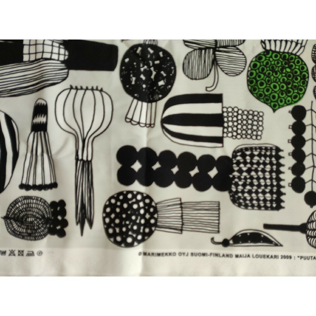 marimekkoマリメッコ 生地 PUUTARHURIN PARHAAT ハンドメイドの素材/材料(生地/糸)の商品写真