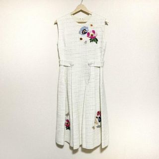 Chesty(チェスティ) ワンピース サイズ0 XS レディース - 白×アイボリー×シルバー クルーネック/ノースリーブ/ロング/ラメ/刺繍