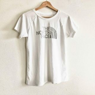 ザノースフェイス(THE NORTH FACE)のTHE NORTH FACE(ノースフェイス) 半袖Tシャツ サイズM レディース - 白×グレー クルーネック(Tシャツ(半袖/袖なし))