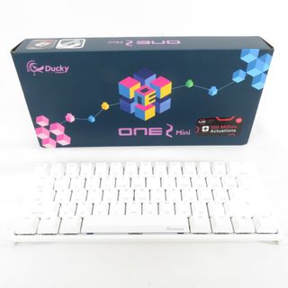 ダッキー(Ducky)のゲーミングキーボード One 2 Mini RGB Pure White 銀軸 有線 dk-one2-rgb-mini-pw-silver-rat Ducky ダッキー(PC周辺機器)