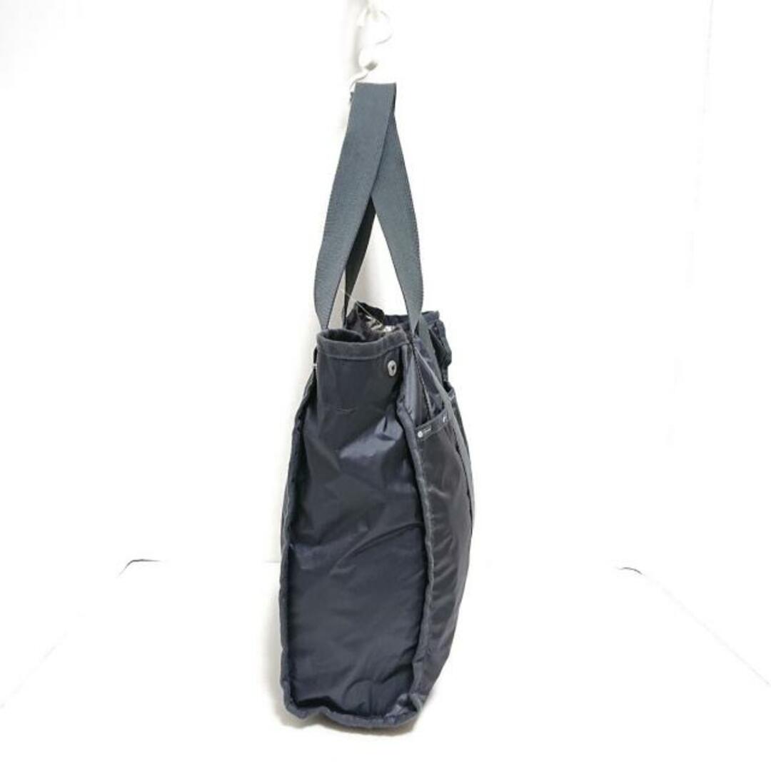 LeSportsac(レスポートサック)のLESPORTSAC(レスポートサック) ショルダーバッグ - ダークグレー 化学繊維 レディースのバッグ(ショルダーバッグ)の商品写真