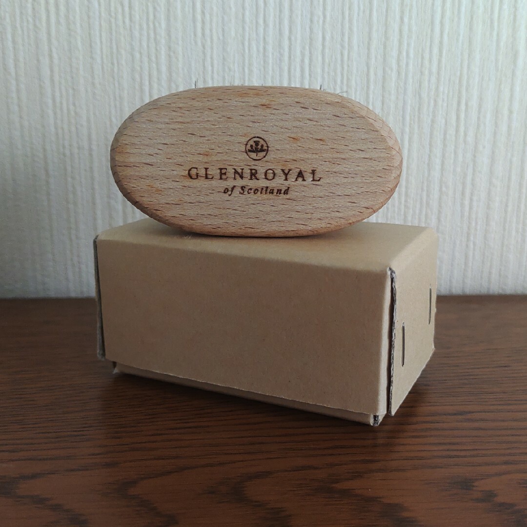 GLENROYAL(グレンロイヤル)のグレンロイヤル　お手入れ用　ブラシ　S　馬毛　ブライドルレザー インテリア/住まい/日用品のインテリア/住まい/日用品 その他(その他)の商品写真