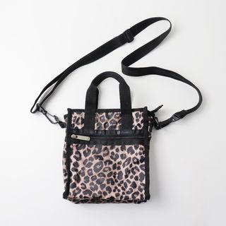 レスポ(LeSportsac) ショルダーバッグ(レディース)（レオパード）の 