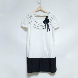 TO BE CHIC(トゥービーシック) ワンピース サイズ3 L レディース - 白×黒 クルーネック/半袖/ミニ/リボン/フリル/ビーズ 綿、キュプラ