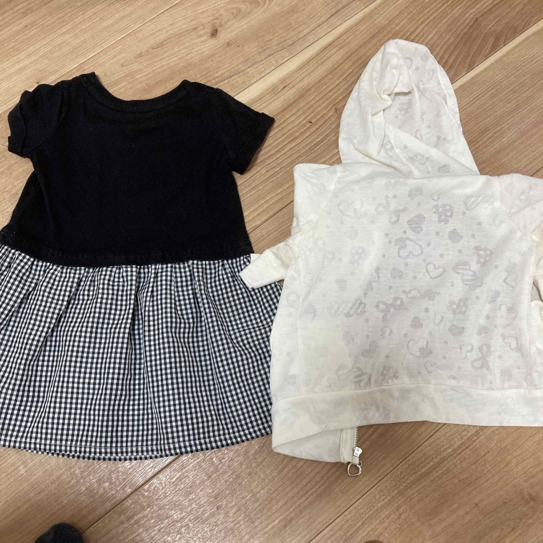 西松屋(ニシマツヤ)の80㎝　ワンピース　カーディガン　2点セット キッズ/ベビー/マタニティのベビー服(~85cm)(ワンピース)の商品写真