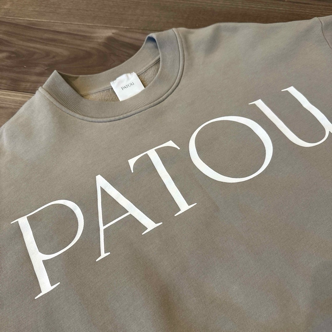 PATOU(パトゥ)のPATOU パトゥ クロップド丈　スウェット　トレーナー　リボン　ショート丈 レディースのトップス(トレーナー/スウェット)の商品写真