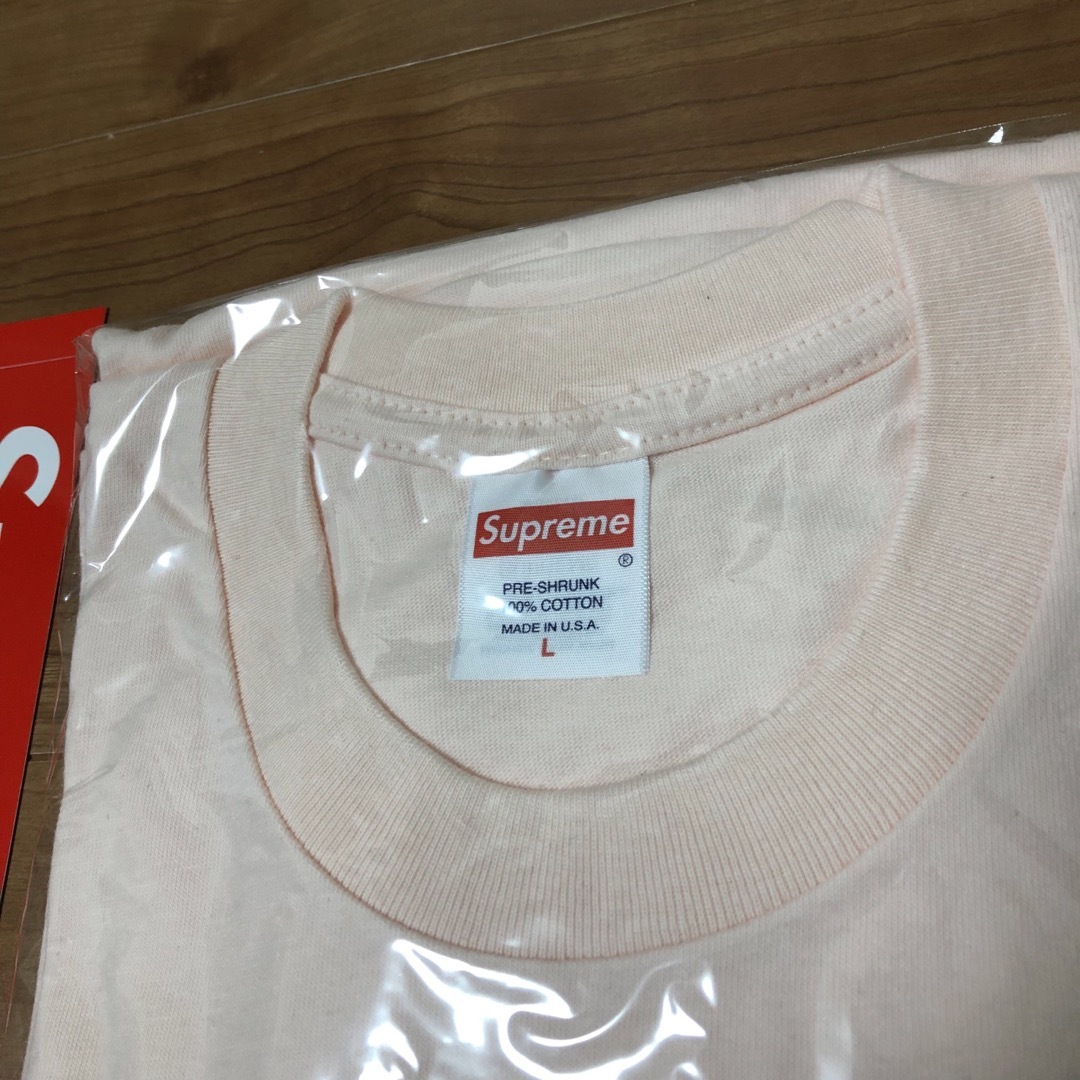 Supreme(シュプリーム)の新品　Supreme Warm Up Tee ウォーム アップ  ピンク メンズのトップス(Tシャツ/カットソー(半袖/袖なし))の商品写真