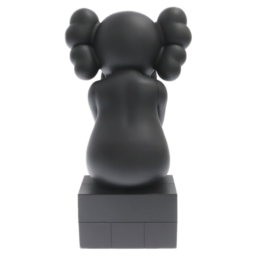 MEDICOM TOY(メディコムトイ)のMEDICOM TOY メディコムトイ ×KAWS COMPANION Passing Through 2013 カウズ コンパニオン フィギュア 人形 ブラック エンタメ/ホビーのフィギュア(その他)の商品写真