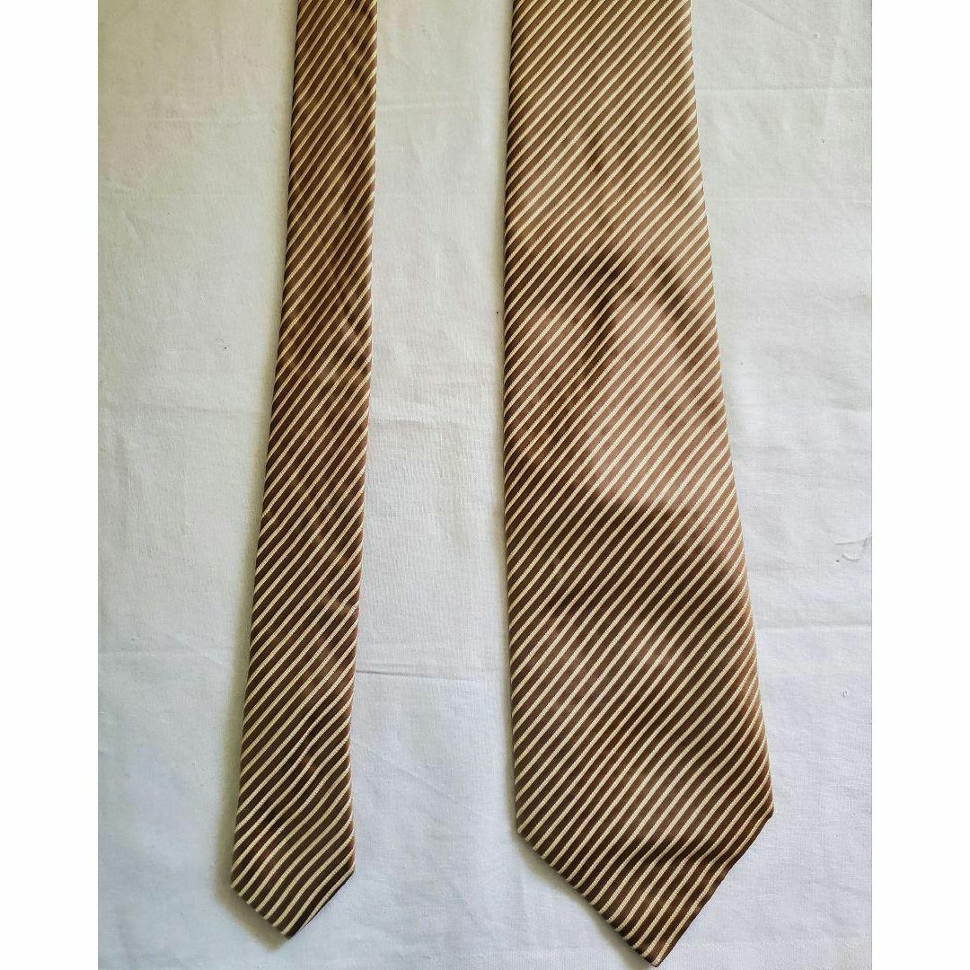 TIE YOUR TIE(タイユアタイ)の最上級　美品　STEFANORICCI ベージュ　ゴールド　ストライプ　ネクタイ メンズのファッション小物(ネクタイ)の商品写真