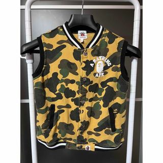 アベイシングエイプ(A BATHING APE)のアベイシングエイプ キッズ カモフラベスト　140(Tシャツ/カットソー)