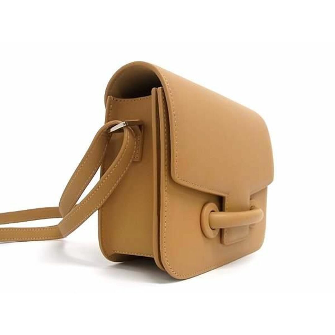 VASIC - □新品□未使用□ VASIC ヴァジック レザー クロス VASIC - □新品□未使用□ VASIC ヴァジック レザー クロス