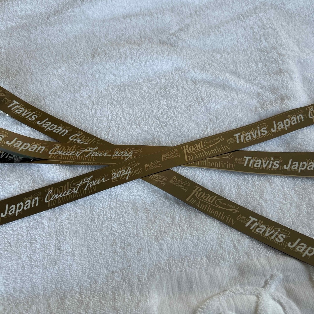 Johnny's(ジャニーズ)のTravis Japan 銀テープ３本　トラジャ エンタメ/ホビーのタレントグッズ(アイドルグッズ)の商品写真