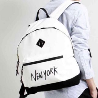 ウィゴー(WEGO)のWEGO NEWYORK デイパック 白(バッグパック/リュック)