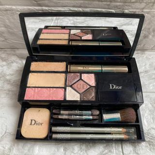 ディオール(Dior)の人気　Dior メイクアップパレット color designer ディオール(その他)