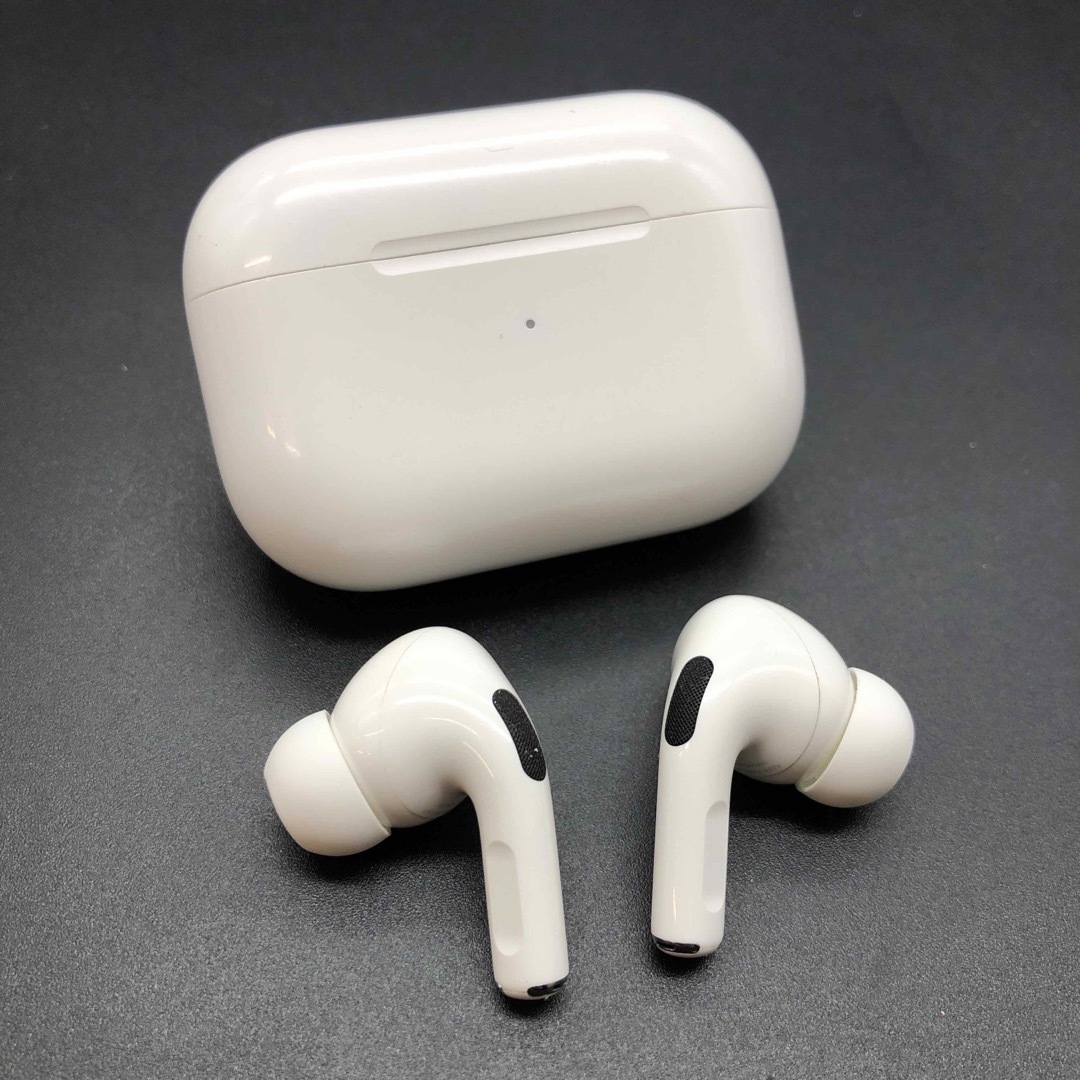 Apple(アップル)の即決 純正 Apple アップル AirPods Pro 第一世代 スマホ/家電/カメラのオーディオ機器(ヘッドフォン/イヤフォン)の商品写真