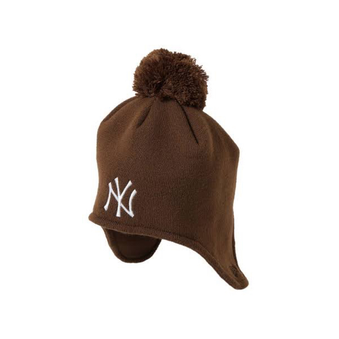 NEW ERA(ニューエラー)のBEAMS / 別注 Ear Flap Pom-Pom Knit Cap メンズの帽子(ニット帽/ビーニー)の商品写真