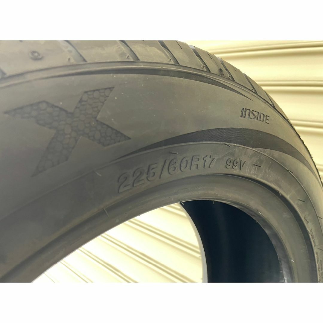 225/60R17 新品未使用 タイヤ 4本セット 送料無料！17インチ 自動車/バイクの自動車(タイヤ)の商品写真