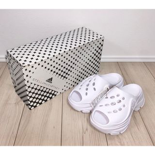 アディダスバイステラマッカートニー(adidas by Stella McCartney)の24.5cm 新品 adidas × ステラマッカートニー 厚底サンダル 白(サンダル)