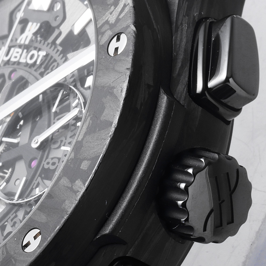 HUBLOT(ウブロ)のウブロ クラシックフュージョン アエロフュージョン クロノグラフ フロステッドカーボン 525.QK.0170.NR.JPN メンズ 中古 腕時計 メンズの時計(腕時計(アナログ))の商品写真