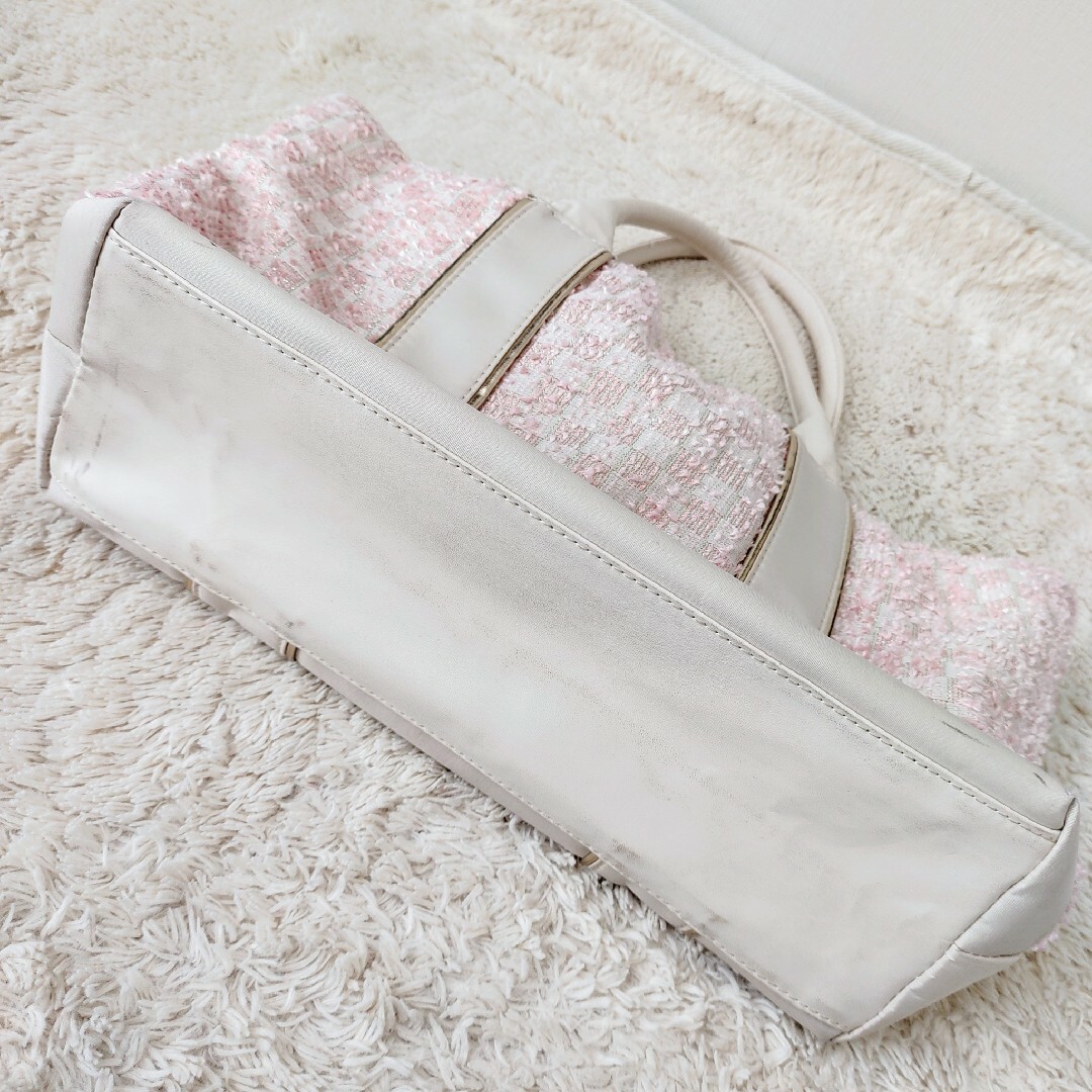 MENARD(メナード)の【春BAG】桜模様×アイボリーのハンドバッグ　さくら色　ピンク　A4収納OK レディースのバッグ(ハンドバッグ)の商品写真