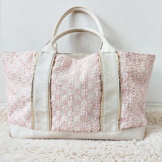 メナード(MENARD)の【春BAG】桜模様×アイボリーのハンドバッグ　さくら色　ピンク　A4収納OK(ハンドバッグ)