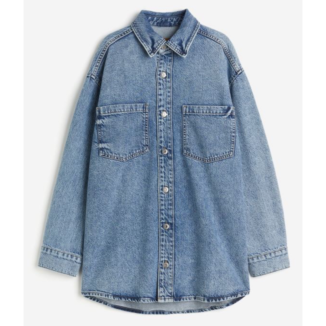 H&M(エイチアンドエム)の新品 H&M デニムシャツ ルーズフィット XL レディースのジャケット/アウター(Gジャン/デニムジャケット)の商品写真