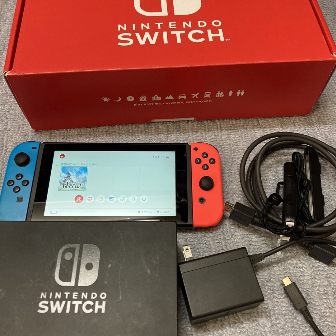 Nintendo Switch(ニンテンドースイッチ)のNintendo Switch JOY-CON(L) (R)本体セット中古動作品 エンタメ/ホビーのゲームソフト/ゲーム機本体(携帯用ゲーム機本体)の商品写真