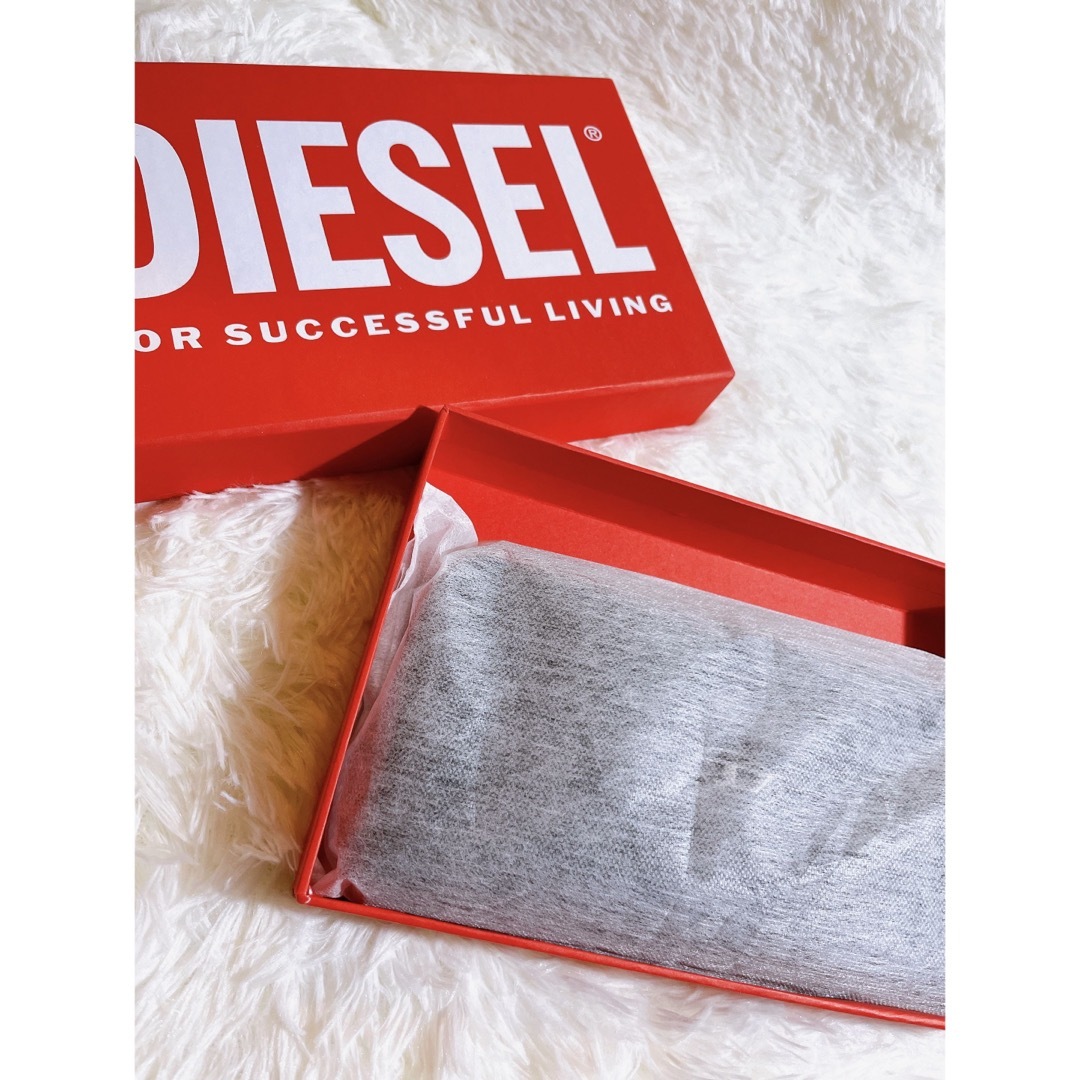 DIESEL(ディーゼル)の箱あり DIESEL ラウンドファスナー 長財布 Dロゴ X09015 メンズのファッション小物(長財布)の商品写真