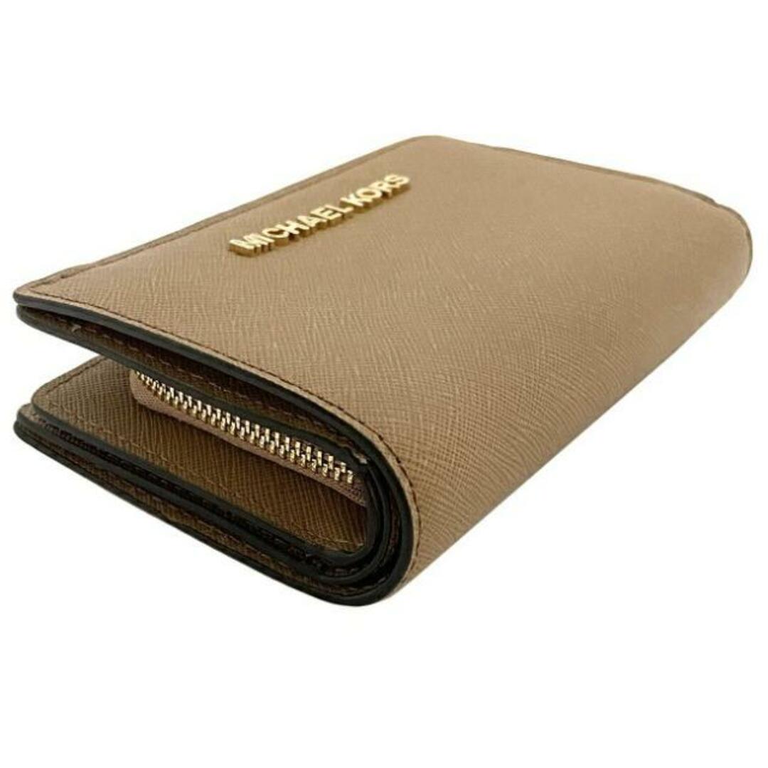 Michael Kors(マイケルコース)のマイケルコース 二つ折り 財布 ベージュ ブラウン 35F7GTVF2L 美品 レザー 中古 MICHAEL KORS 茶色 コンパクト ホック L字 ファスナー シンプル ロゴ ゴールド金具 ワンポイント 無地 定番 人気 レディース レディースのファッション小物(財布)の商品写真