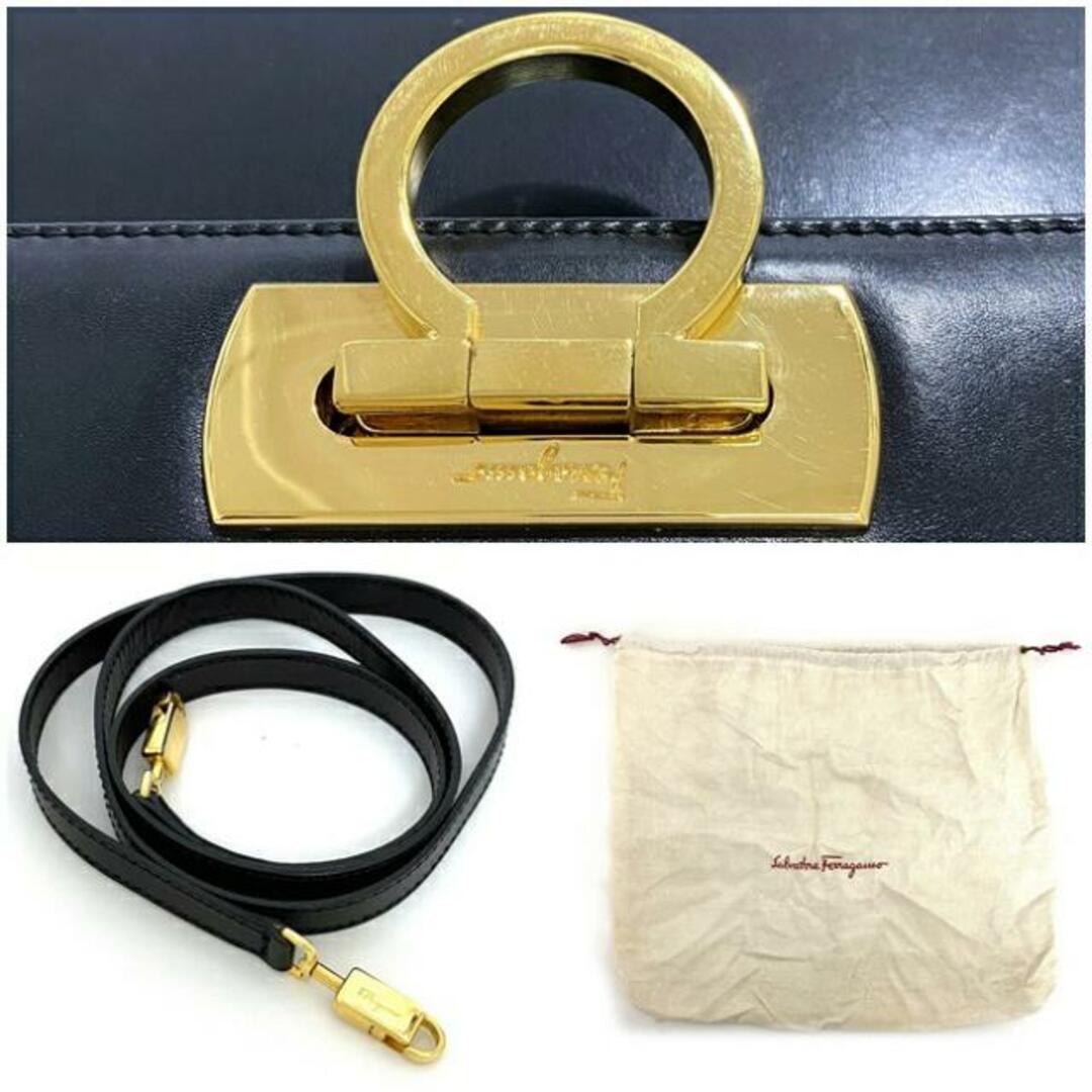 Ferragamo(フェラガモ)のサルヴァトーレ・フェラガモ 2way バッグ ブラック ゴールド ガンチーニ BX-212193 美品 レザー 中古 Salvatore Ferragamo トップハンドル ハンドバッグ ショルダー 定番 人気 オシャレ レディース 女性 レディースのバッグ(ハンドバッグ)の商品写真