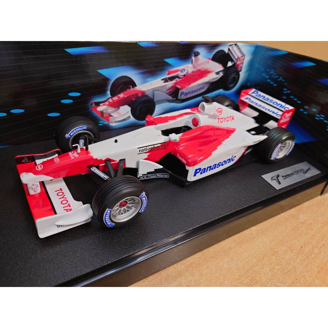 1/18 Panasonic TOYOTA Racing F1パナソニックトヨタ エンタメ/ホビーのおもちゃ/ぬいぐるみ(ミニカー)の商品写真