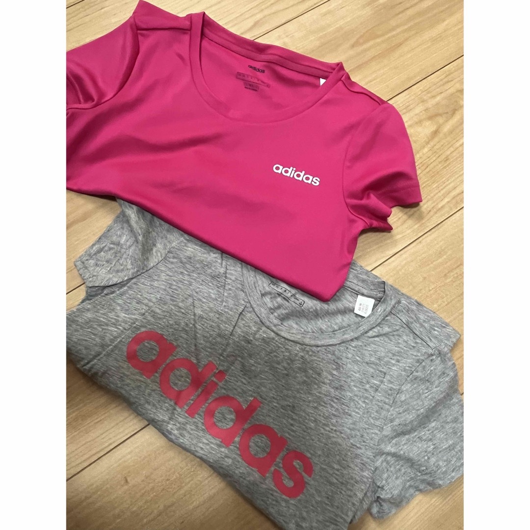 adidas(アディダス)のadidas 女の子Tシャツ、ジャージセット スポーツ/アウトドアのサッカー/フットサル(ウェア)の商品写真