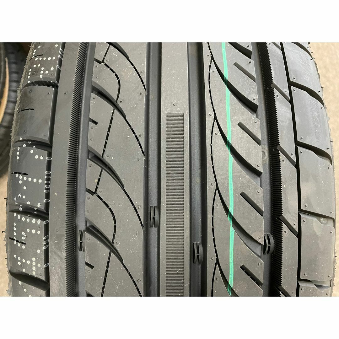 225/45R17 新品未使用 タイヤ 4本セット 送料無料！17インチ 自動車/バイクの自動車(タイヤ)の商品写真