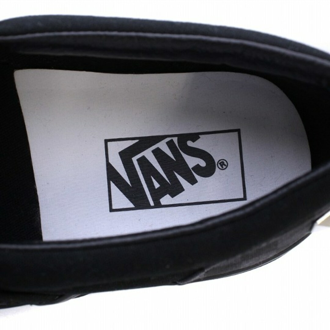 VANS(ヴァンズ)のVANS CLASSIC SLIP ON STUD CHECK US10 黒 メンズの靴/シューズ(スニーカー)の商品写真