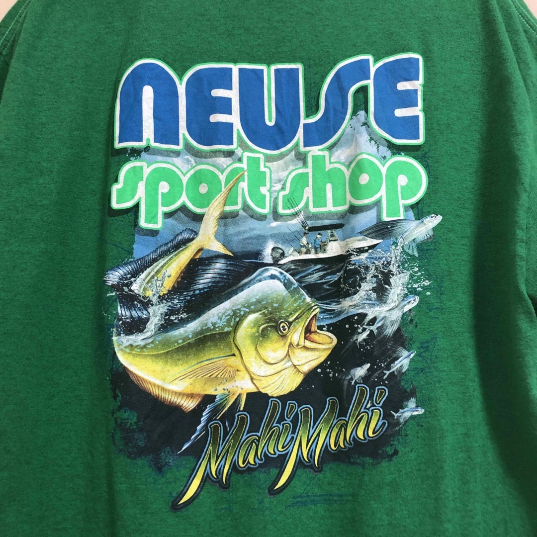 GILDAN(ギルタン)のUS古着　ギルダン　Tシャツ　緑　XL プリント　魚　アメリカ　90年台　ビッグ メンズのトップス(Tシャツ/カットソー(半袖/袖なし))の商品写真