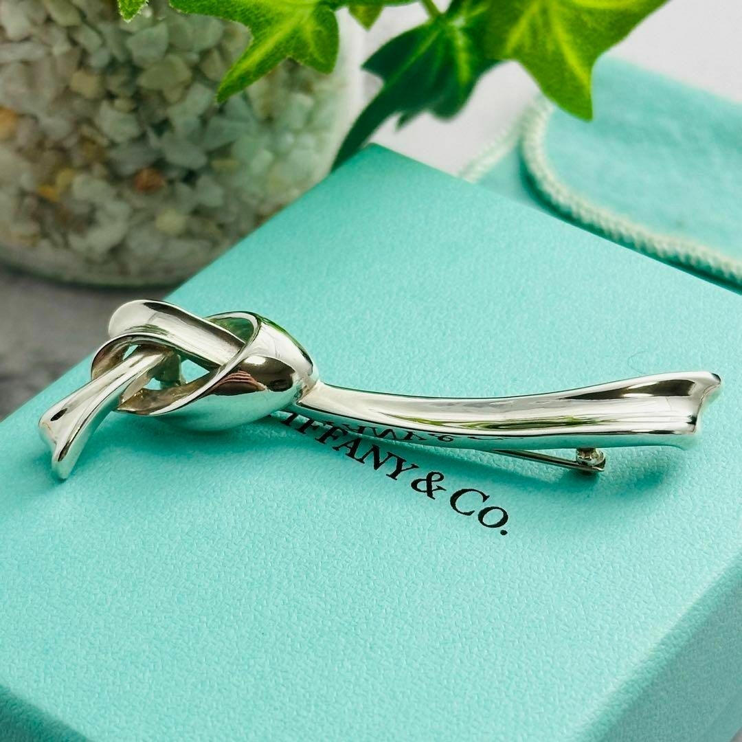 Tiffany & Co.(ティファニー)のTiffany ティファニー　ブローチ　リボン　ノット　結び　7.5cm レディースのアクセサリー(ブローチ/コサージュ)の商品写真