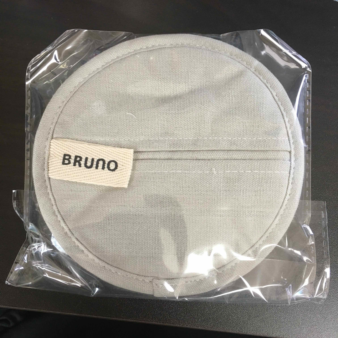 BRUNO(ブルーノ)のBRUNO 鋳物ホーローポット BHK266-BGY インテリア/住まい/日用品のキッチン/食器(鍋/フライパン)の商品写真